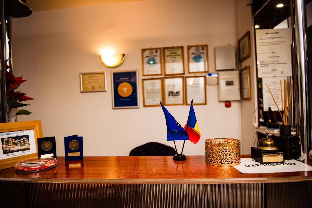 Pensiune Roua Arad Esterno foto