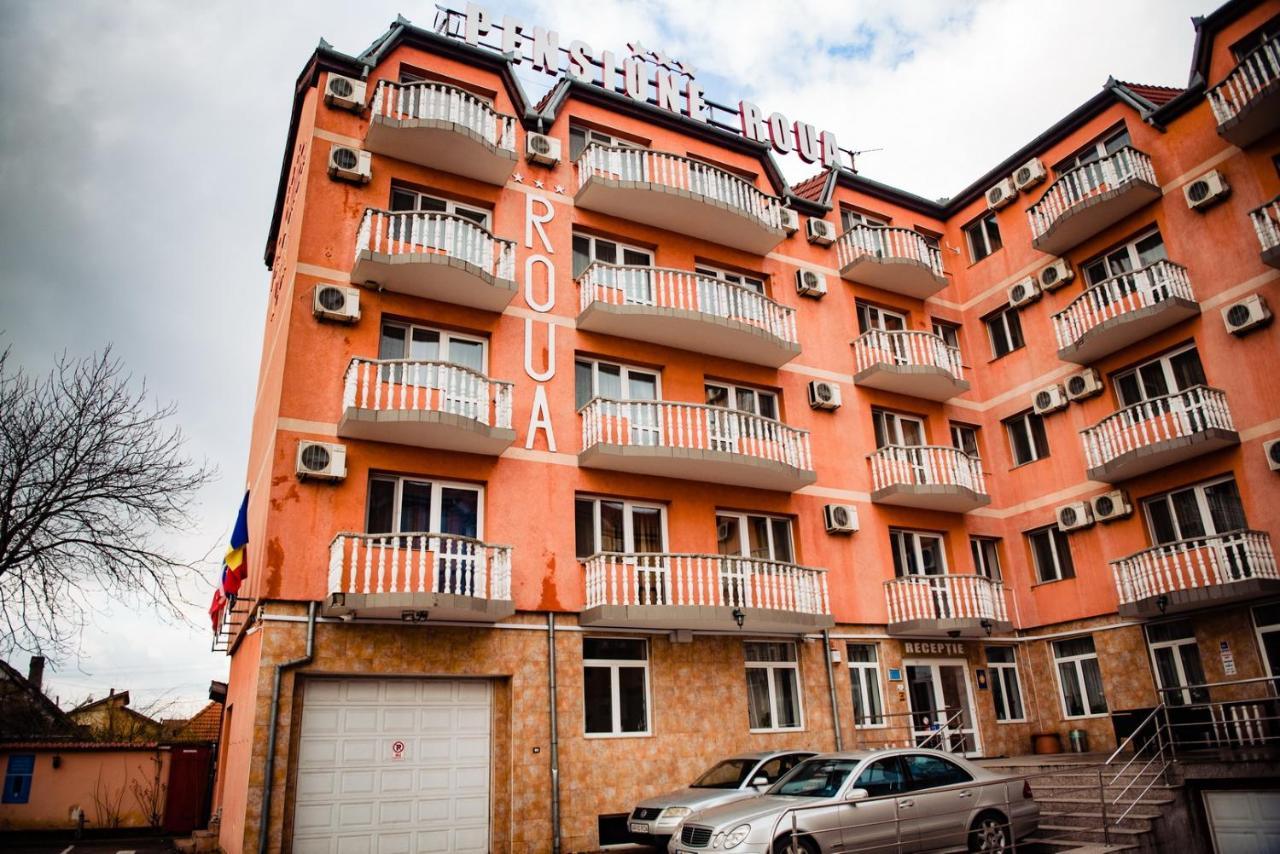 Pensiune Roua Arad Esterno foto